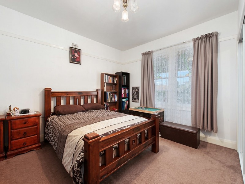 6 Philip Avenue, Montrose TAS 7010