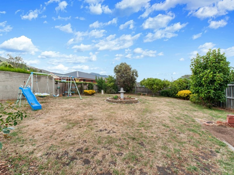 6 Philip Avenue, Montrose TAS 7010