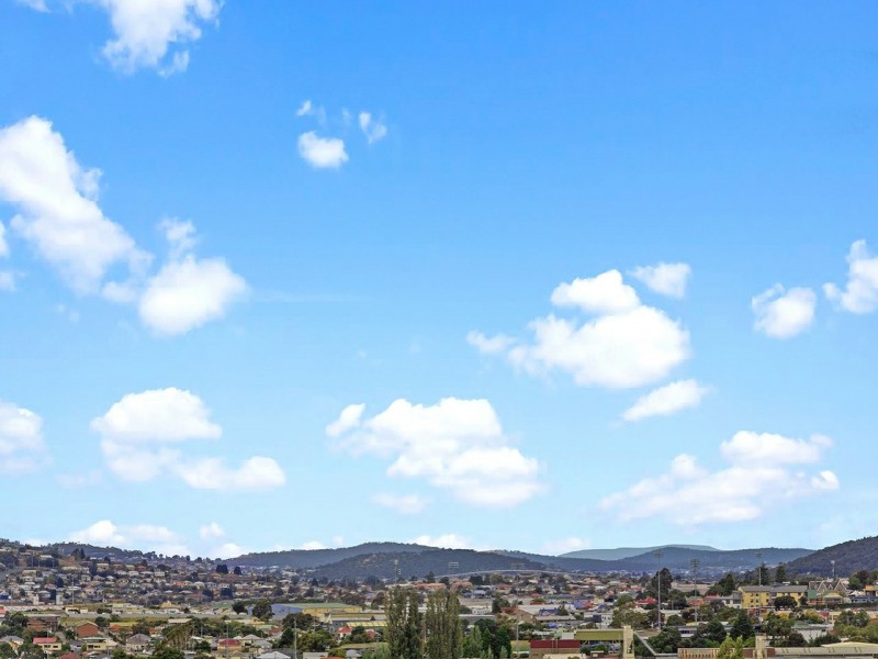 2/31 Riverview Parade, Rosetta TAS 7010