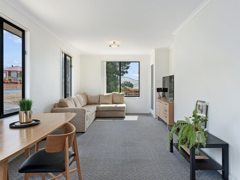 1/55 Sunshine Road, Austins Ferry TAS 7011