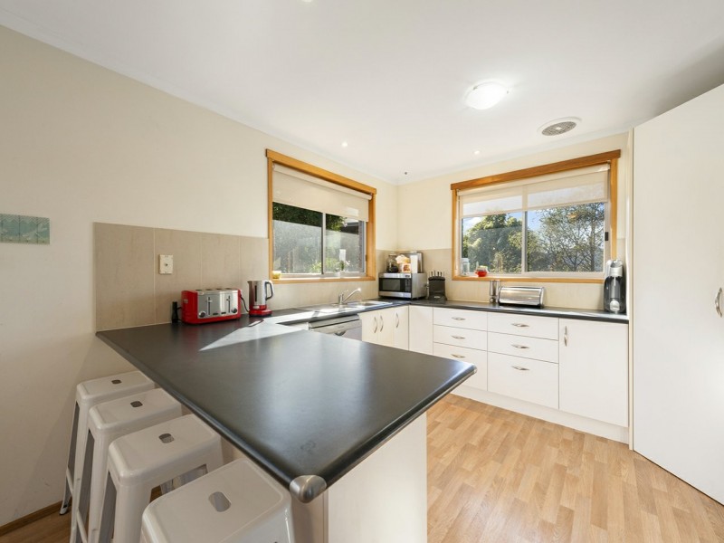 2 Kristen Court, Claremont TAS 7011