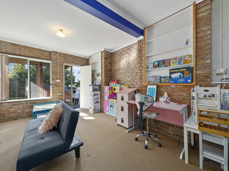 2 Kristen Court, Claremont TAS 7011