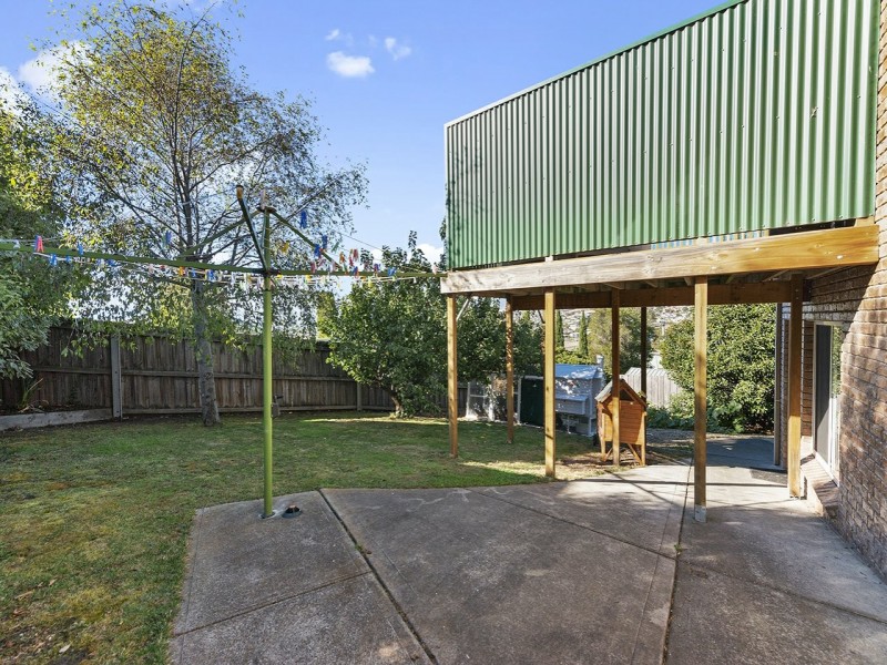 2 Kristen Court, Claremont TAS 7011