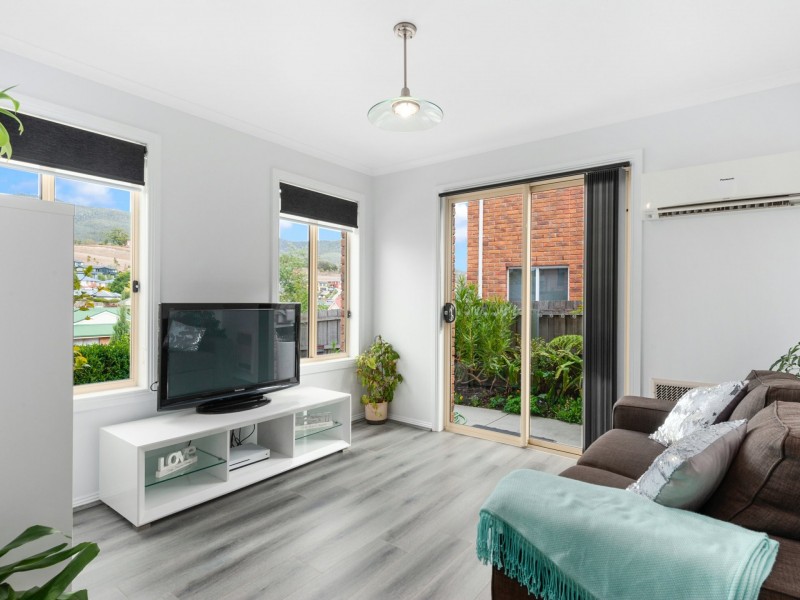 104 Sunshine Road, Austins Ferry TAS 7011