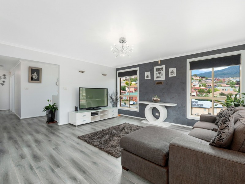 104 Sunshine Road, Austins Ferry TAS 7011
