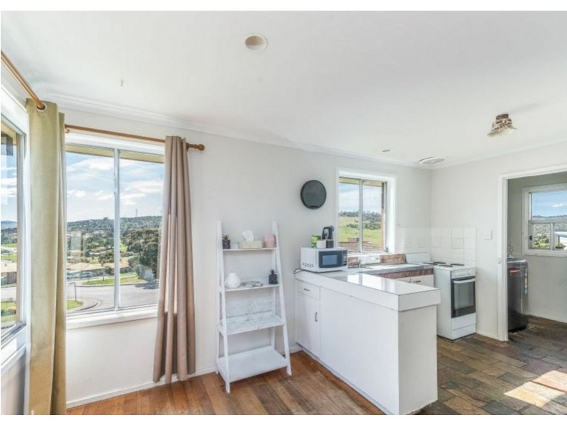 4 Clayton Drive, Herdsmans Cove TAS 7030