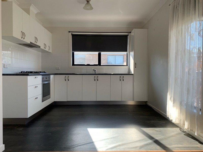 8 Barrob Street, Old Beach TAS 7017