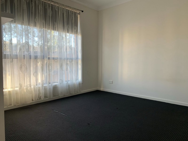 8 Barrob Street, Old Beach TAS 7017