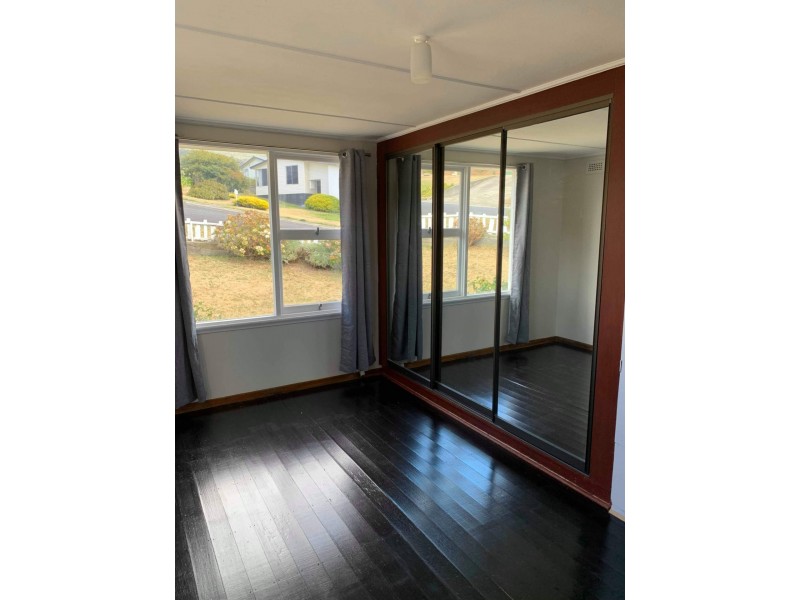 8 Hotham Court, Glenorchy TAS 7010