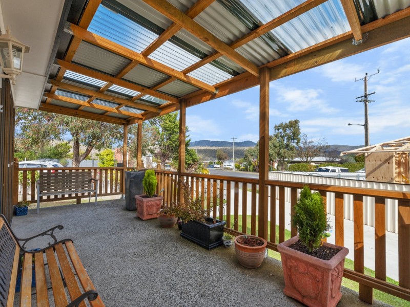 14 Fairfax Terrace, New Norfolk TAS 7140