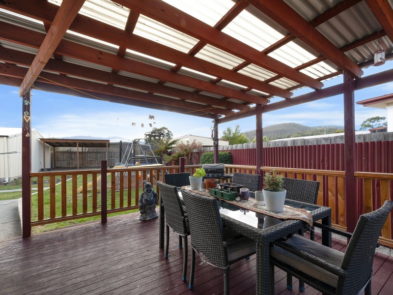 14 Fairfax Terrace, New Norfolk TAS 7140