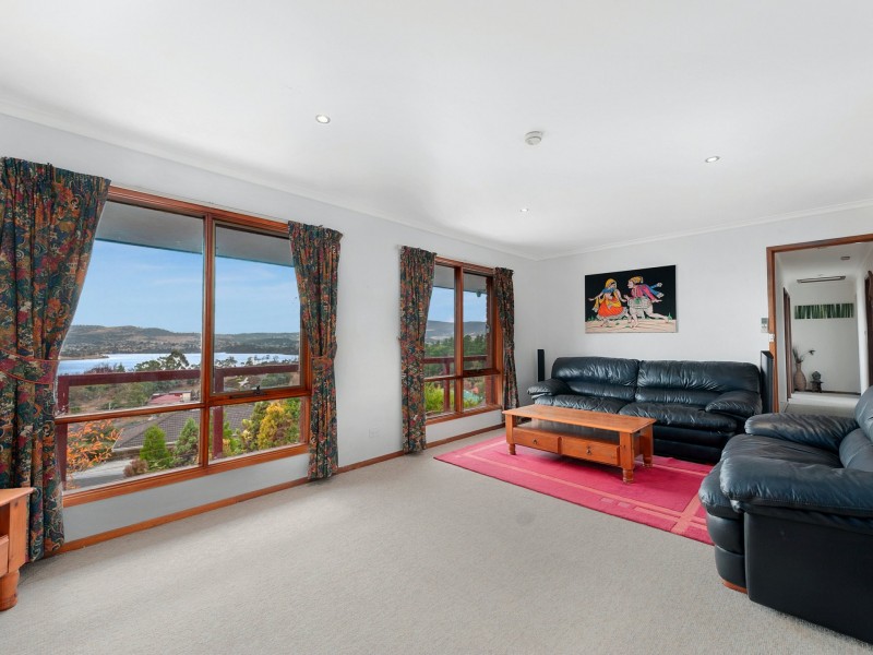 15 Louise Road, Austins Ferry TAS 7011