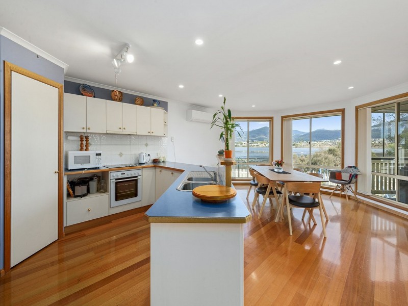 15 Maddelena Court, Old Beach TAS 7017