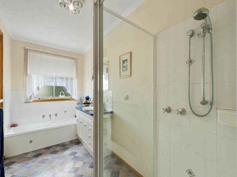 15 Maddelena Court, Old Beach TAS 7017