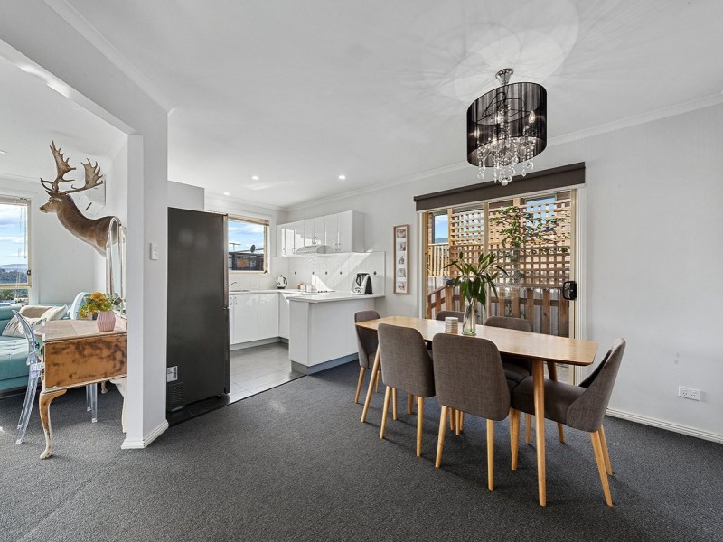 4/176 Branscombe Rd, Claremont TAS 7011