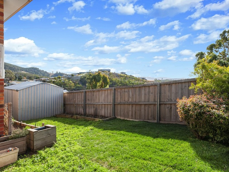 4/176 Branscombe Rd, Claremont TAS 7011