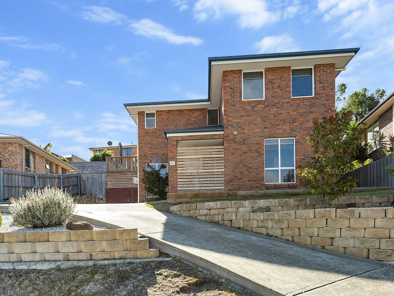 102 Sunshine Road, Austins Ferry TAS 7011