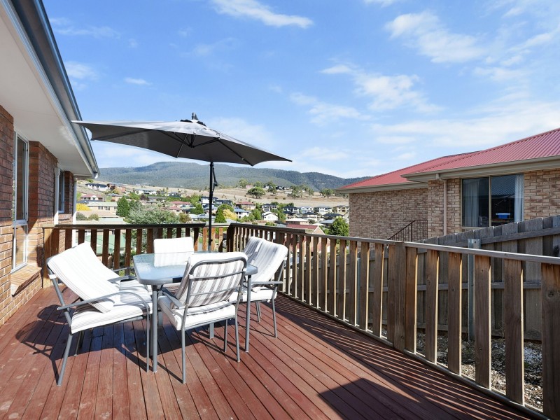 102 Sunshine Road, Austins Ferry TAS 7011