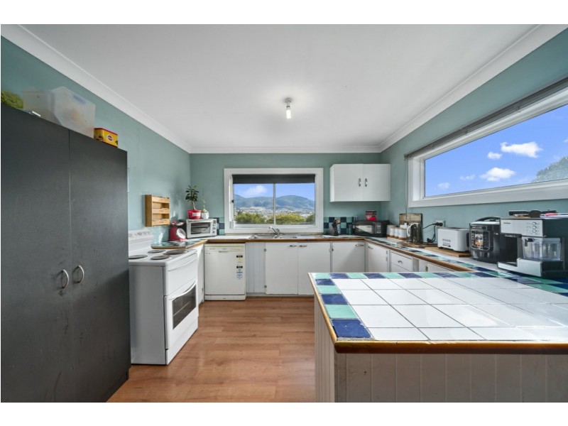 28 Wattle Avenue, Lutana TAS 7009