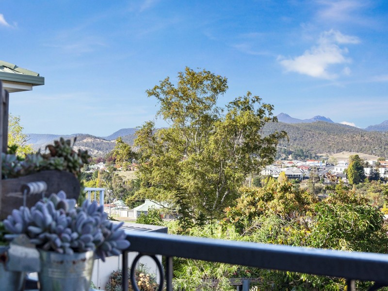 23 Derwent Terrace, New Norfolk TAS 7140