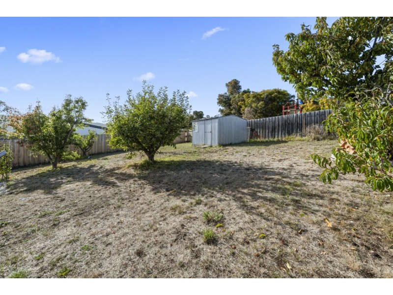 13 La Perouse Street, Warrane TAS 7018