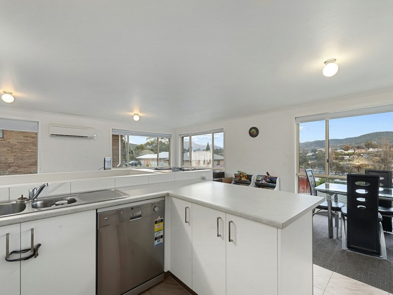 8 Craw Street, New Norfolk TAS 7140