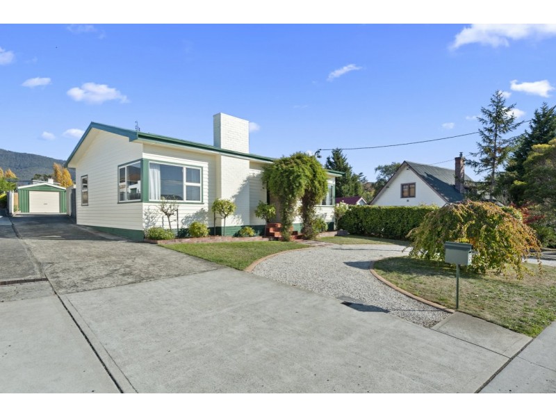 132 Main Road, Claremont TAS 7011