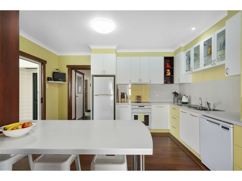 132 Main Road, Claremont TAS 7011