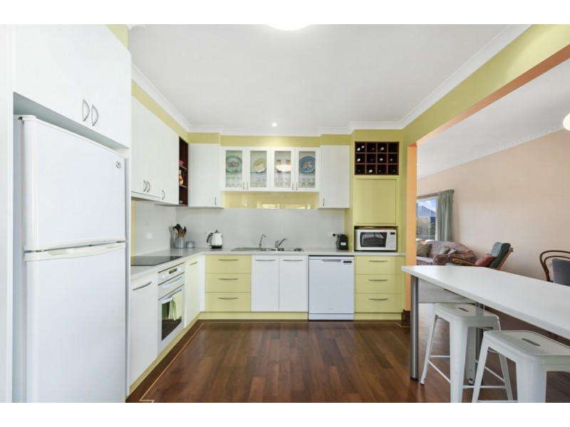 132 Main Road, Claremont TAS 7011