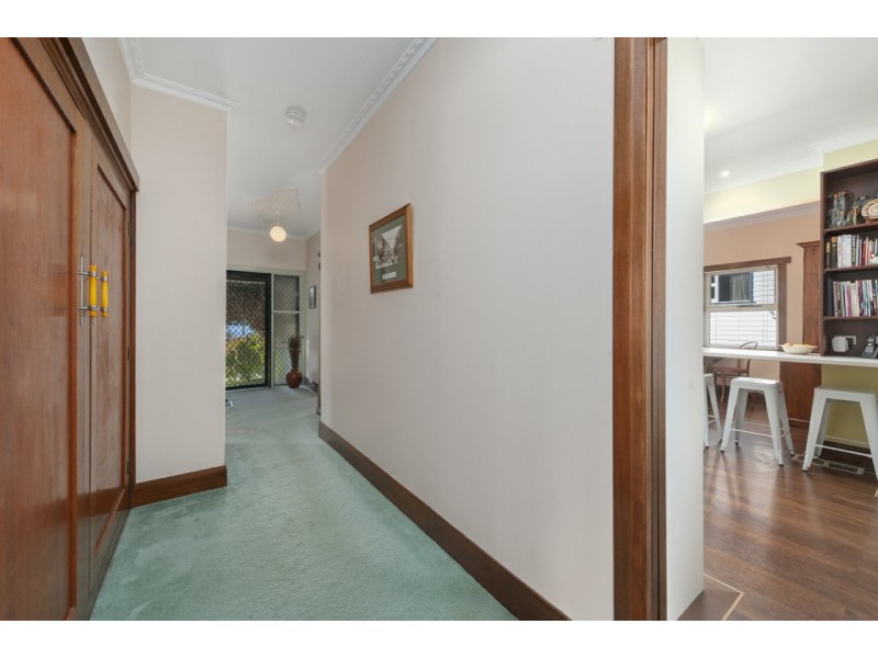 132 Main Road, Claremont TAS 7011