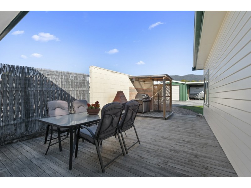 132 Main Road, Claremont TAS 7011