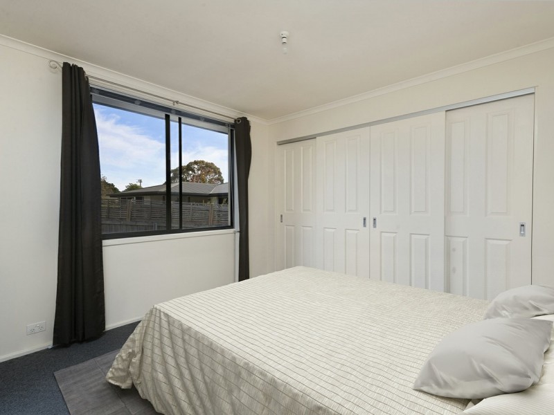 10 Takari Place, Mornington TAS 7018