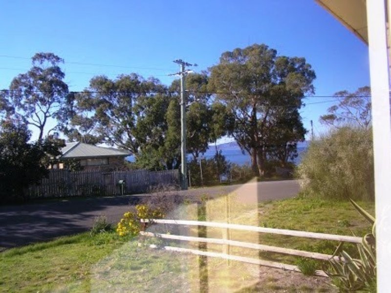 2/50 Susans Bay Rd, Primrose Sands TAS 7173