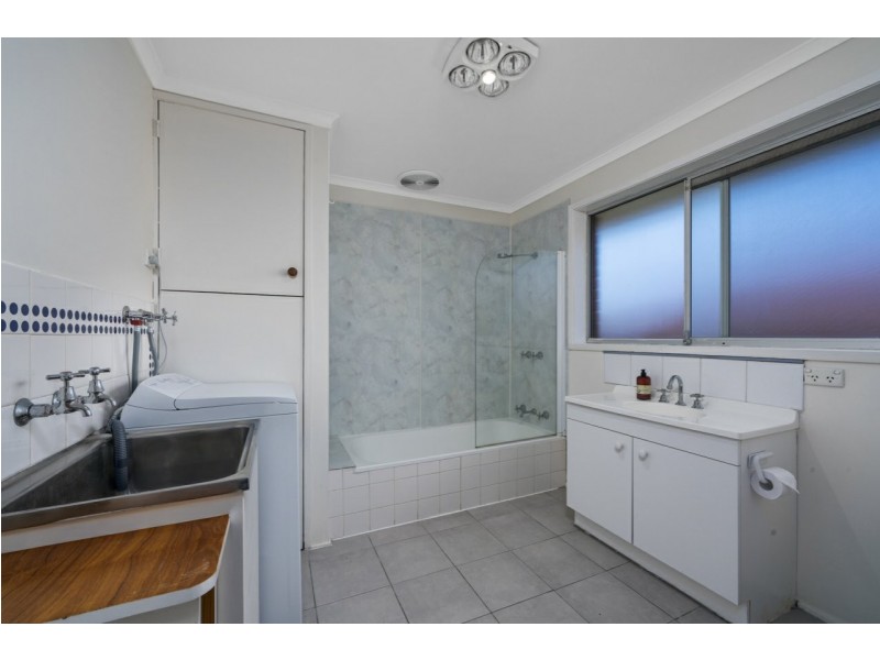 2/11 Cordelia Court, Rosetta TAS 7010
