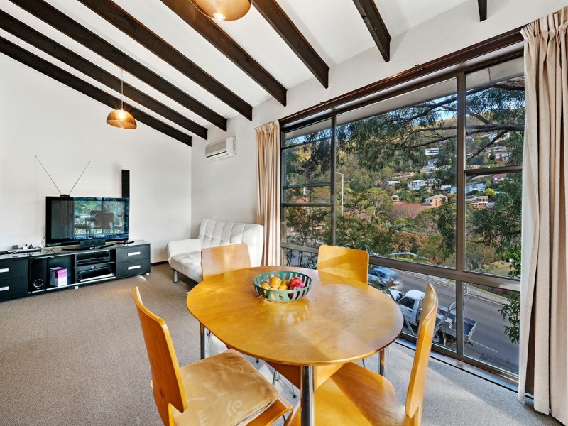 1/279 Churchill Avenue, Sandy Bay TAS 7005