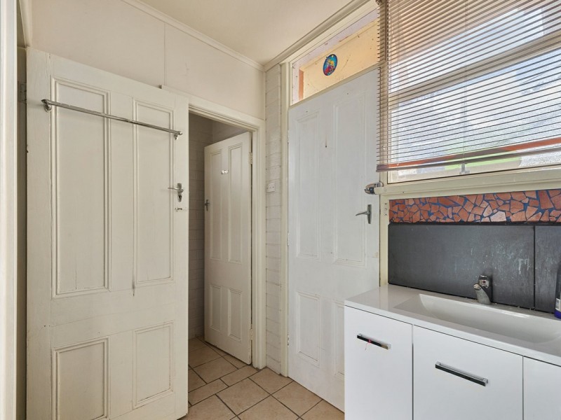 565 Shark Point Road, Penna TAS 7171