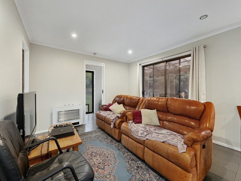 4 Vicary Place, Rokeby TAS 7019