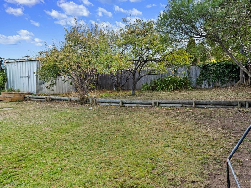 4 Vicary Place, Rokeby TAS 7019