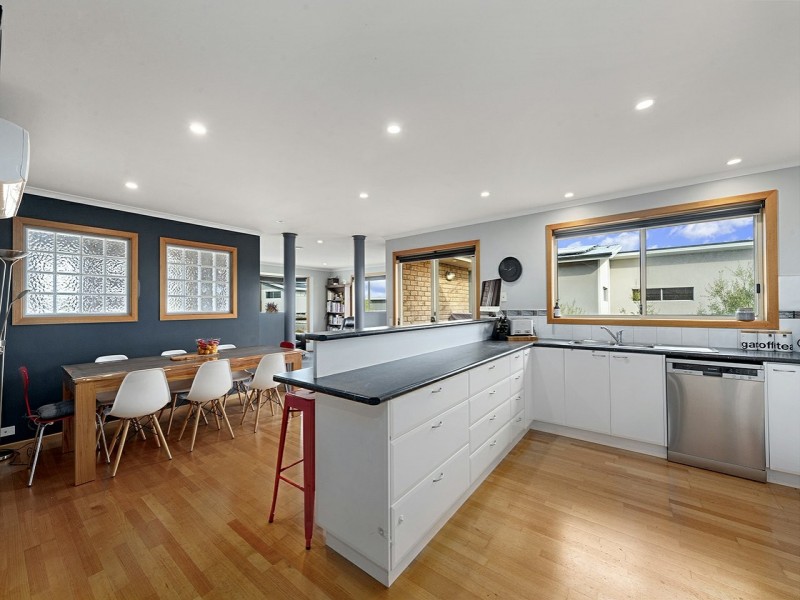 19 Ivy Close, Oakdowns TAS 7019