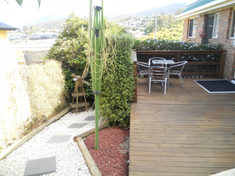 8/88 Hilton Rd, Claremont TAS 7011