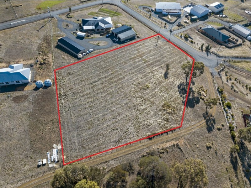 8 Parkes Court, Brighton TAS 7030