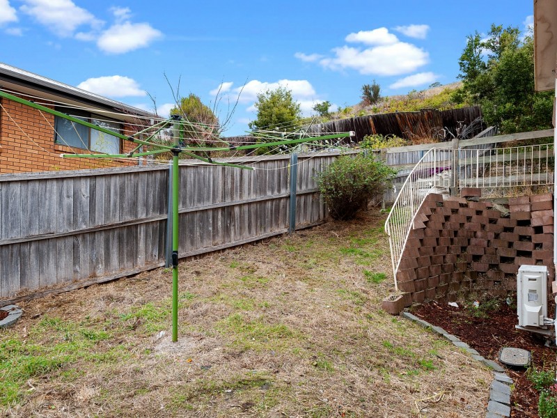 Unit 1/137 Marys Hope Road, Rosetta TAS 7010