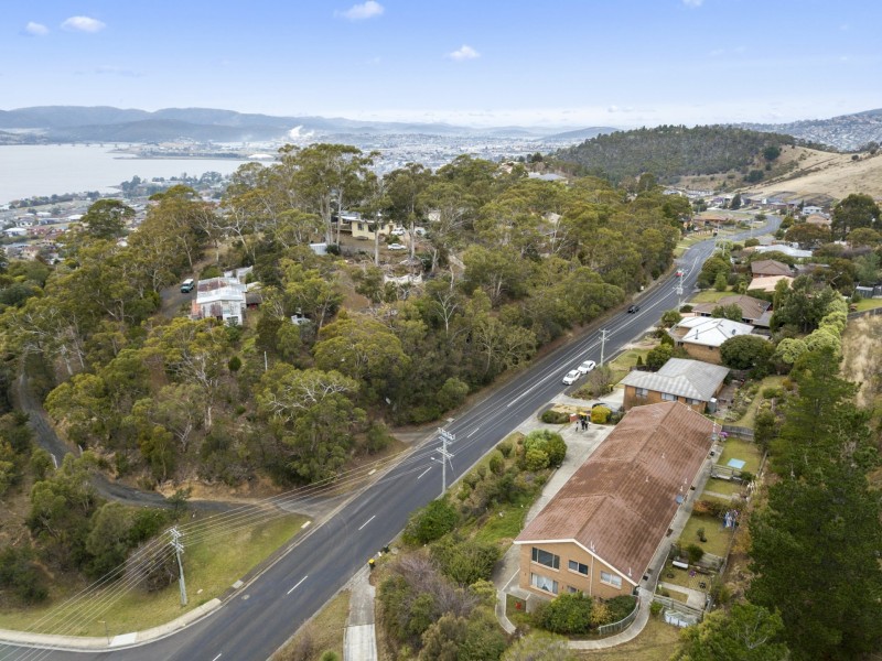 Unit 1/137 Marys Hope Road, Rosetta TAS 7010