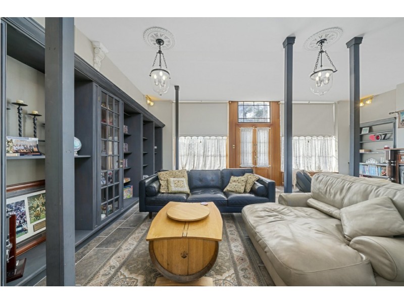 121 Main Street, Kempton TAS 7030