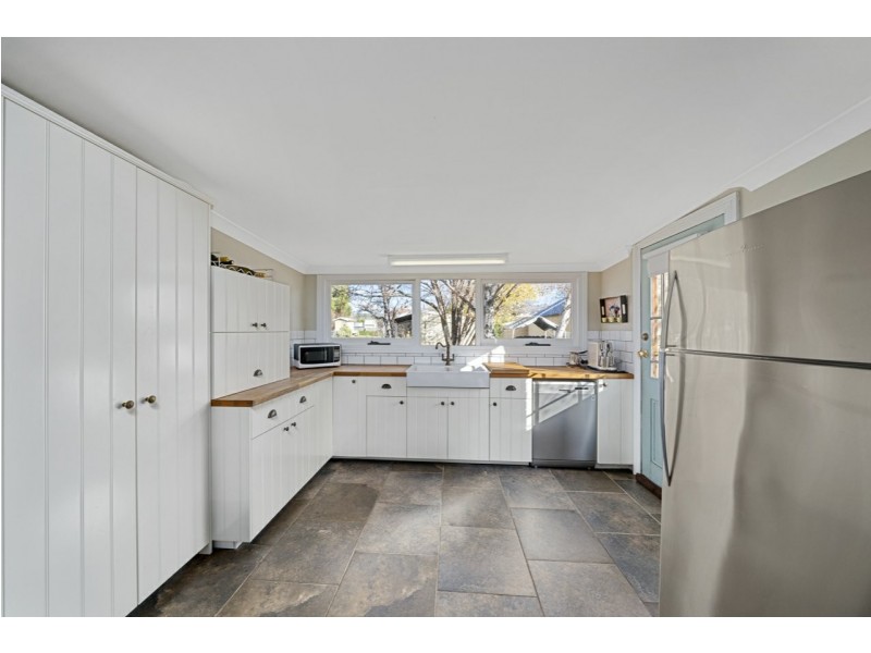 121 Main Street, Kempton TAS 7030