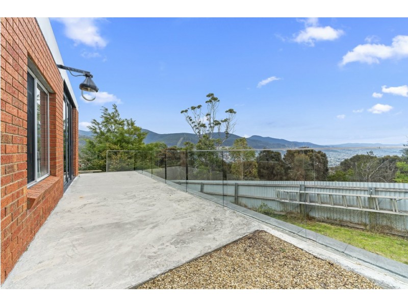 9 Castlereagh Court, Lenah Valley TAS 7008