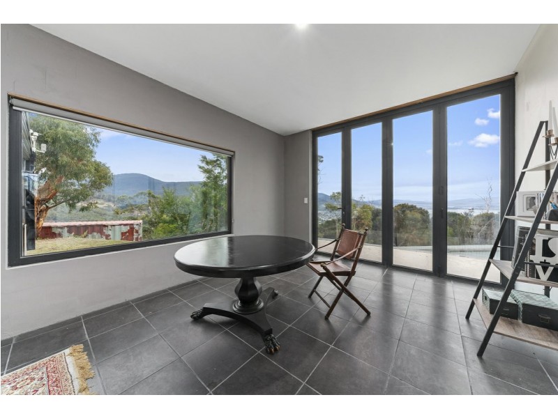9 Castlereagh Court, Lenah Valley TAS 7008