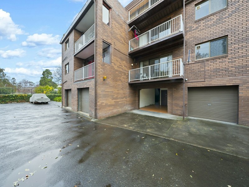 2/620 Sandy Bay Road, Sandy Bay TAS 7005