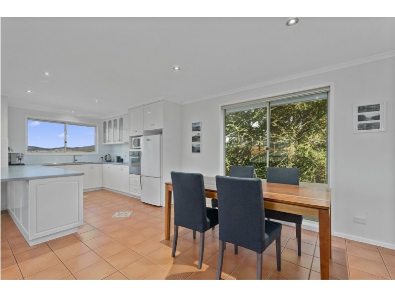 10 Grevillea Avenue, Old Beach TAS 7017