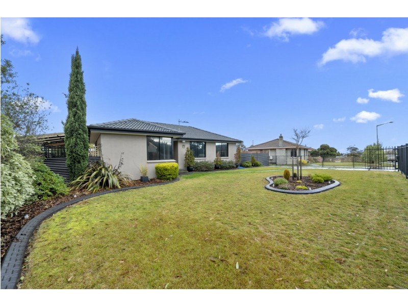 118 Duntroon Drive, Rokeby TAS 7019